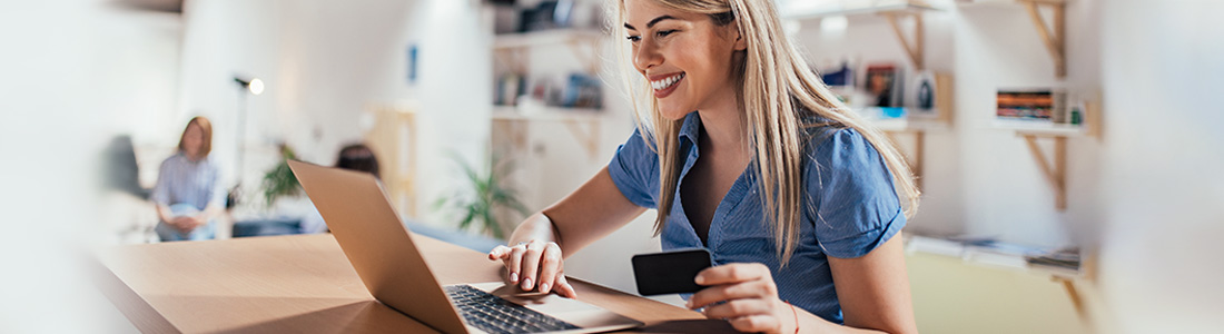 woman shopping online
