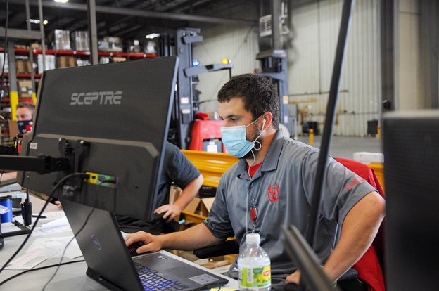 employee beying trained