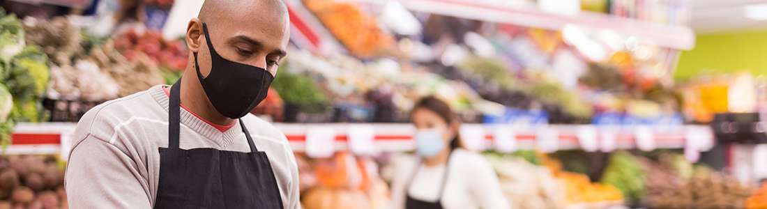 mas working at a groceries store